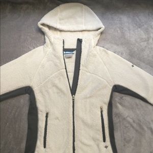 White Columbia fleece small
